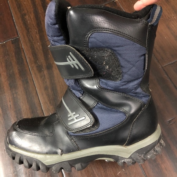 Cougar winter boots boys size 5M - Picture 13 of 15